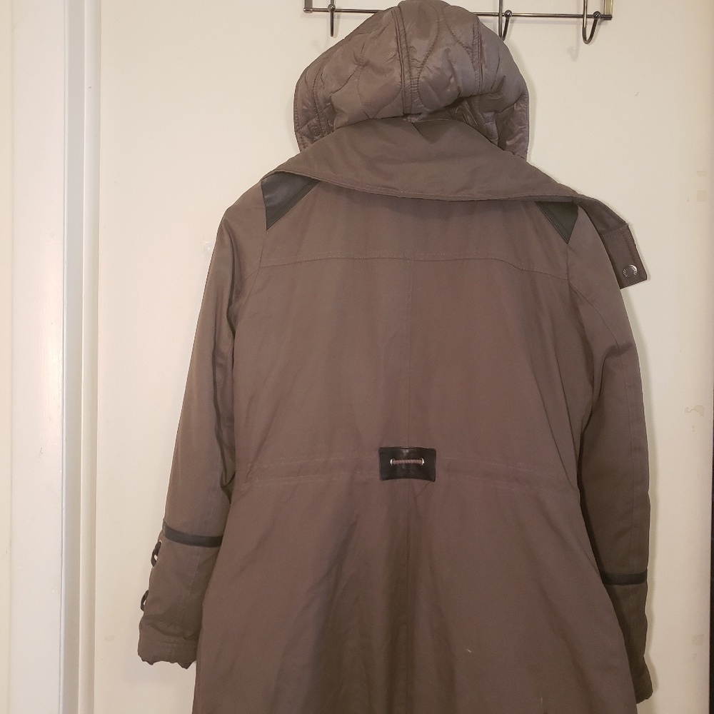 Guess Jacket - Picture 2 of 8